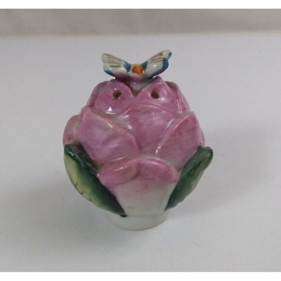 Vintage Butterflies On Rose Buds Under Archway 2.25" Salt & Pepper Shakers Japan - Picture 8 of 16